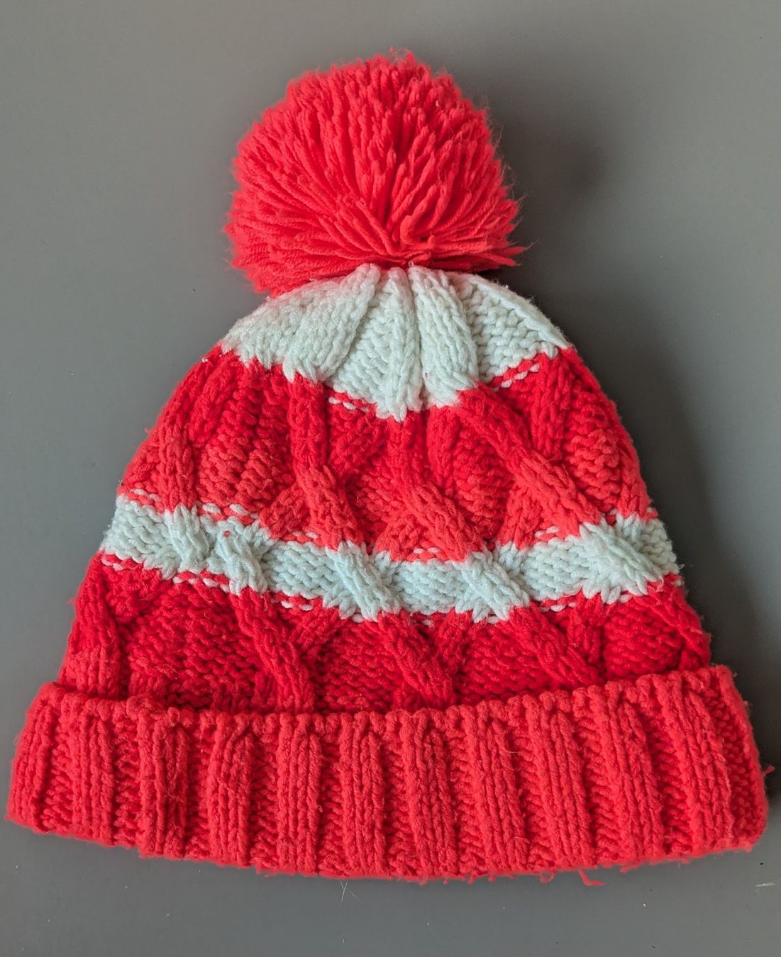 Sonstige Mädchenkleider: Wintermütze pink, weiss – Gebraucht aus Dietikon von Bhelbling 1