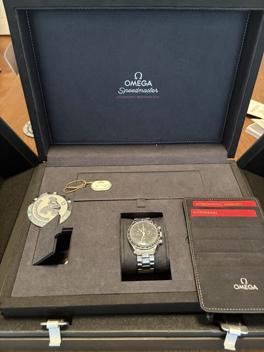 Omega Uhren: Omega Speedmaster Professional – Gebraucht aus Basel von Skrimi