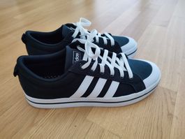 Adidas Sneaker