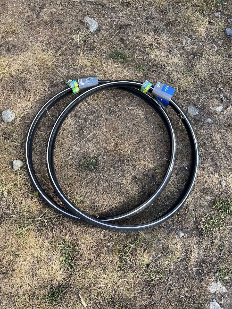 Schwalbe Pneus & Roues: Fahrrad Pneu unplattbar  – Neuf avec emballage d'origine à Pontresina par ginger_lemon