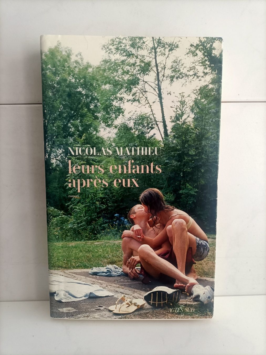 Bücher: Leurs enfants après eux / Nicolas Mathieu / Actes Sud 2018 – Gebraucht aus crans montana von AB3963