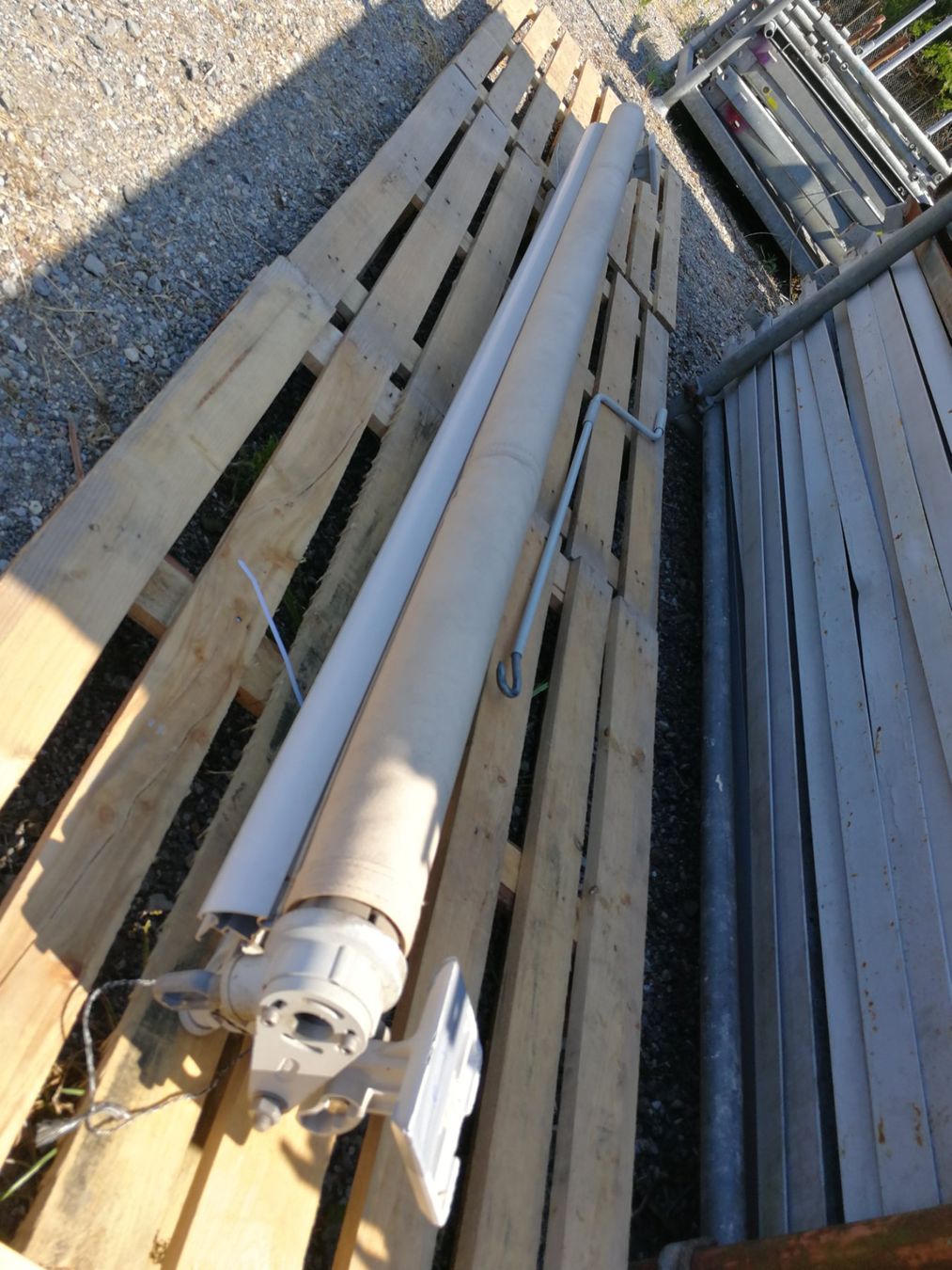 Tende da sole: Sonnenstore  mit Handkurbel – Usato da Spreitenbach venduto da Space_X 7