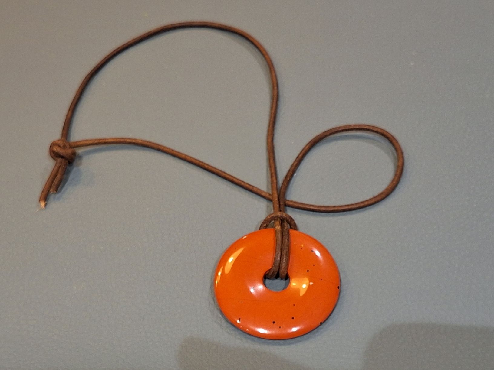 Anhänger: Roter Japsis, echter Stein Anhänger, Halskette, Boho Schmuck – Neu und originalverpackt aus Regensdorf von Schmim