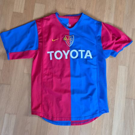 Original FC Basel-Trikot Saison 2002/2003; #10 H. Yakin (M)