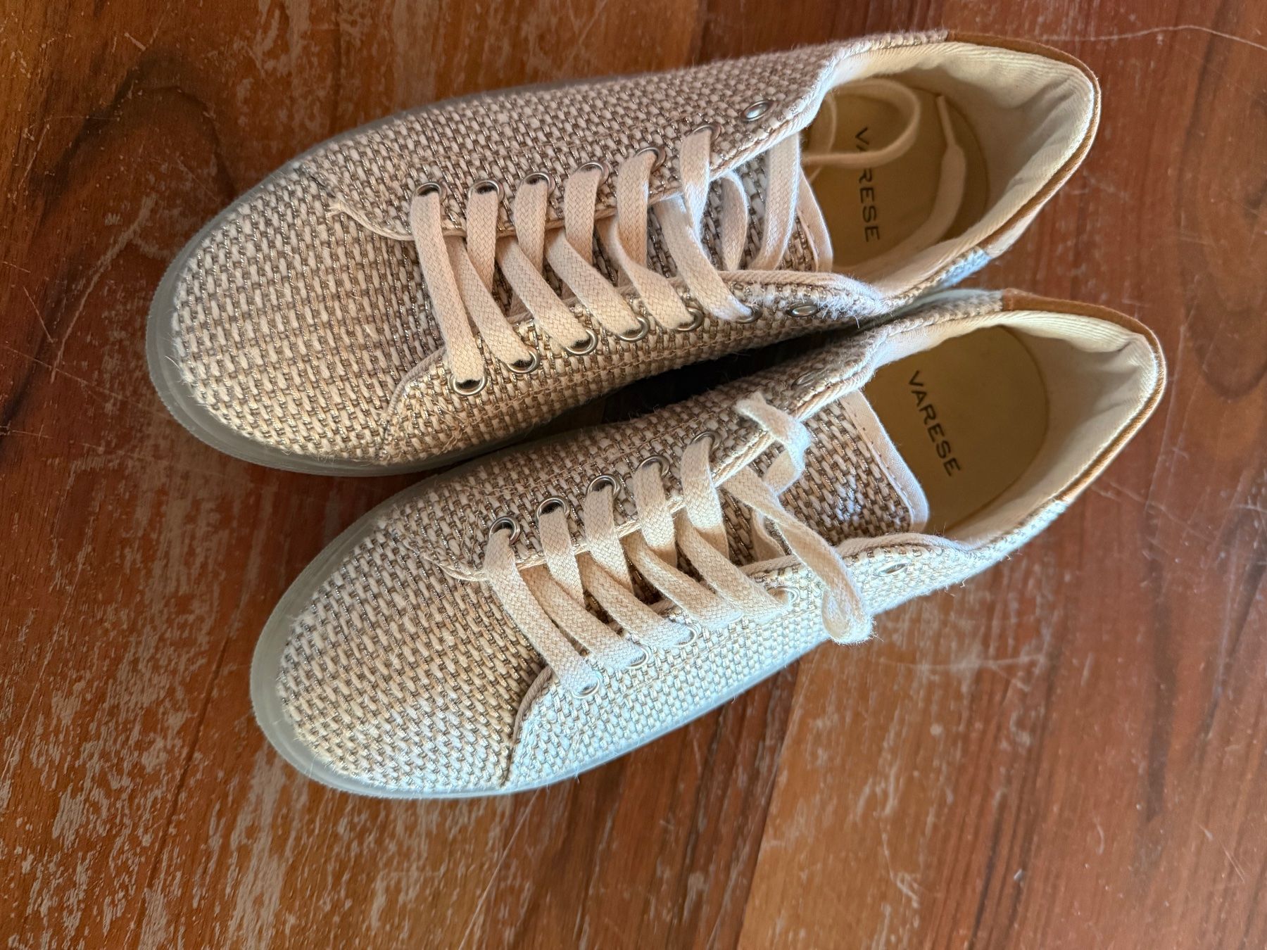 Scarpe da donna: Basket – Usato da savièse venduto da karukeragwada