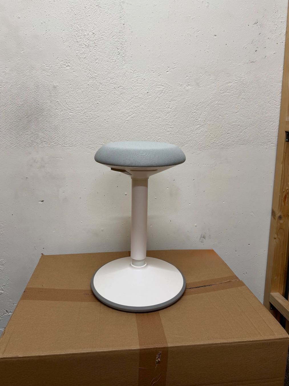 Tabourets: Ofinto Stehhocker Move – D'occasion à Baden par GregK02