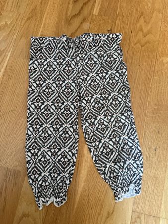C&A Hose gemustert Grösse 92 cm guter Zustand