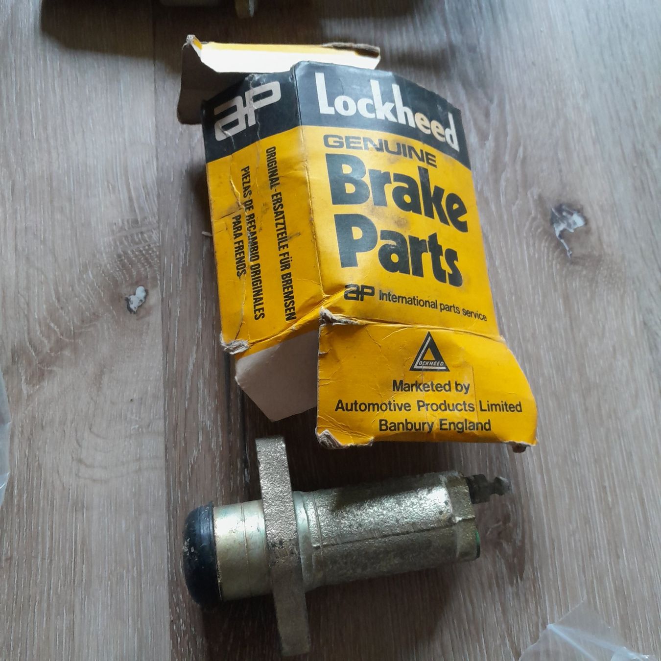 Triumph Alle Autoersatzteile: Hydrauliques pour Triumph Stag! – Neu und originalverpackt aus Cuarny von Micro-tracteur 3