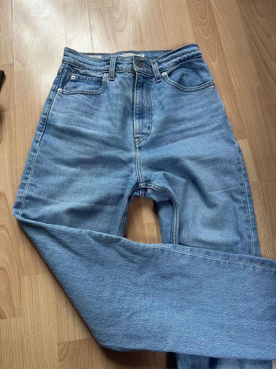 Levi's Jeans: LEVI'S 70S HIGH SLIM STRAIGHT JEANS – Nuovo (secondo la descrizione) da Ruggell venduto da debvio