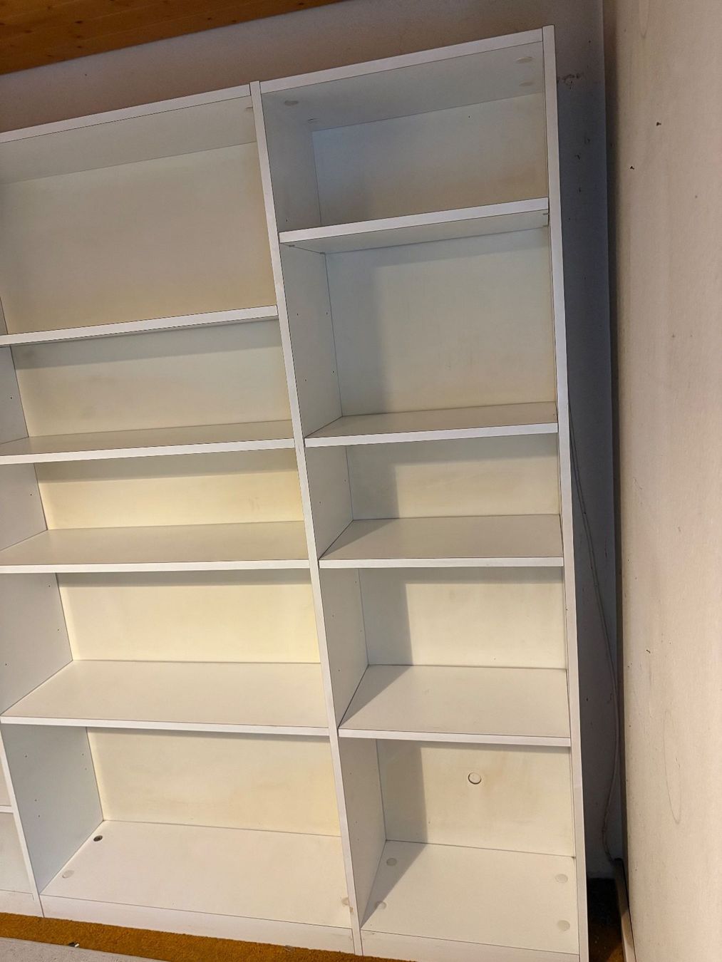 Scaffali: Weisses Bücherregal – Usato da Arlesheim venduto da Spielmax 1