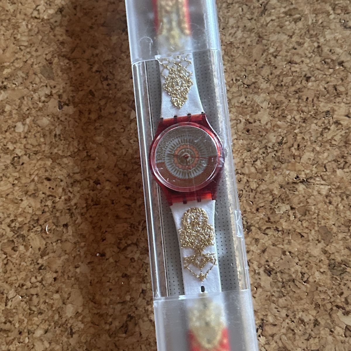 Swatch Orologi: Swatch Uhr, red glitter – Nuovo (secondo la descrizione) da Laufen venduto da Bellavitaboom 8