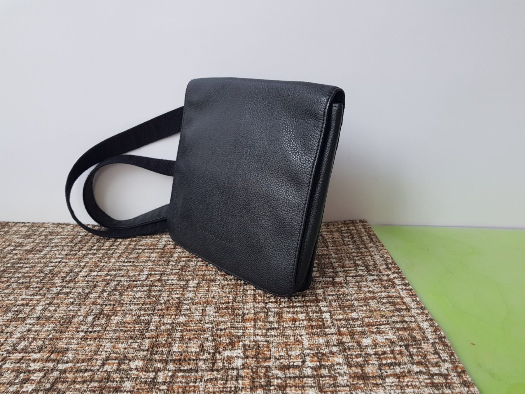 Longchamp Borse: Original Longchamp Umhängetasche – Usato da Basel venduto da Birs868 2