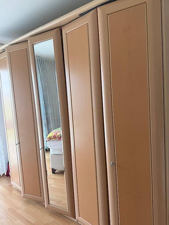 Schränke: Kleiderschrank – Gebraucht aus Seon von volki83
