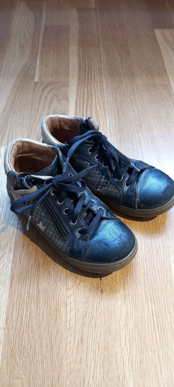 Schuhe für Jungen: Kinder Halbschuh, Leder, gr. 27 – Gebraucht aus Oberburg von liawit