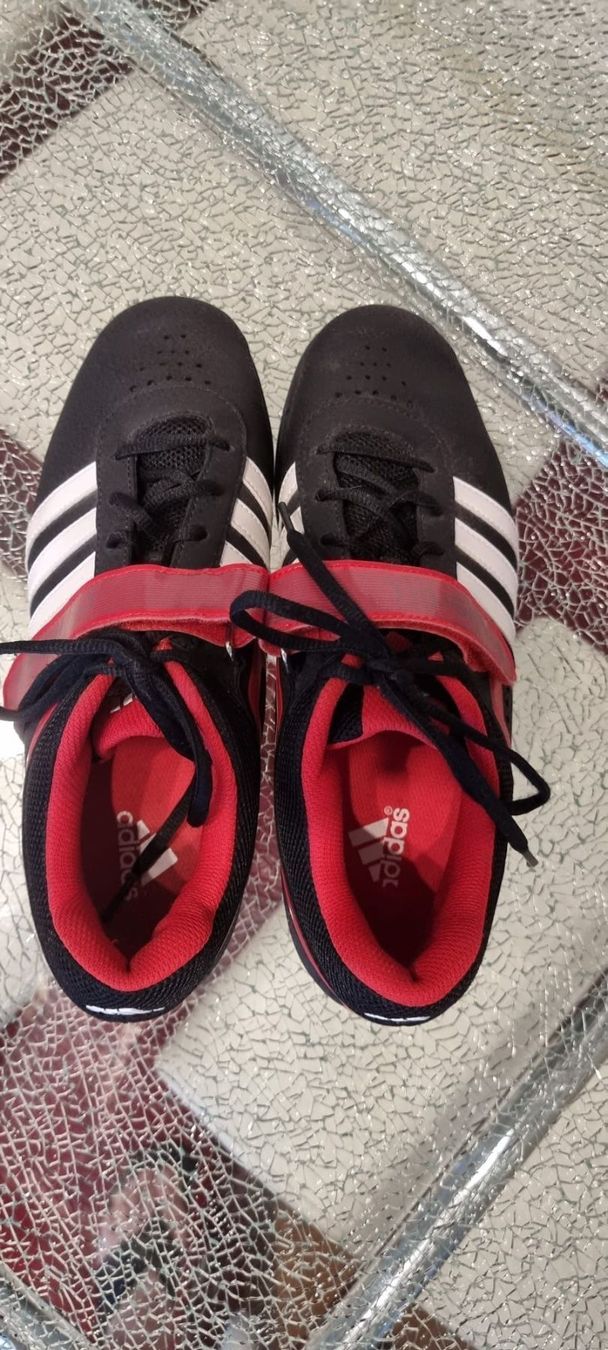 Adidas Chaussures hommes: Adidas 43 1/3 – D'occasion à Luzern par Reni025 5