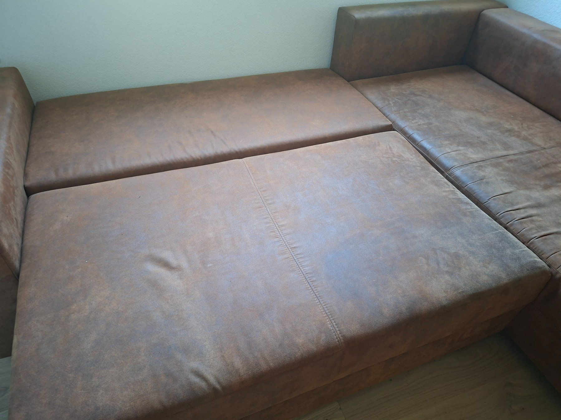 Sofas: Ecksofa mit Schlaffunktion – D'occasion à Lausen par ulla.rima 4
