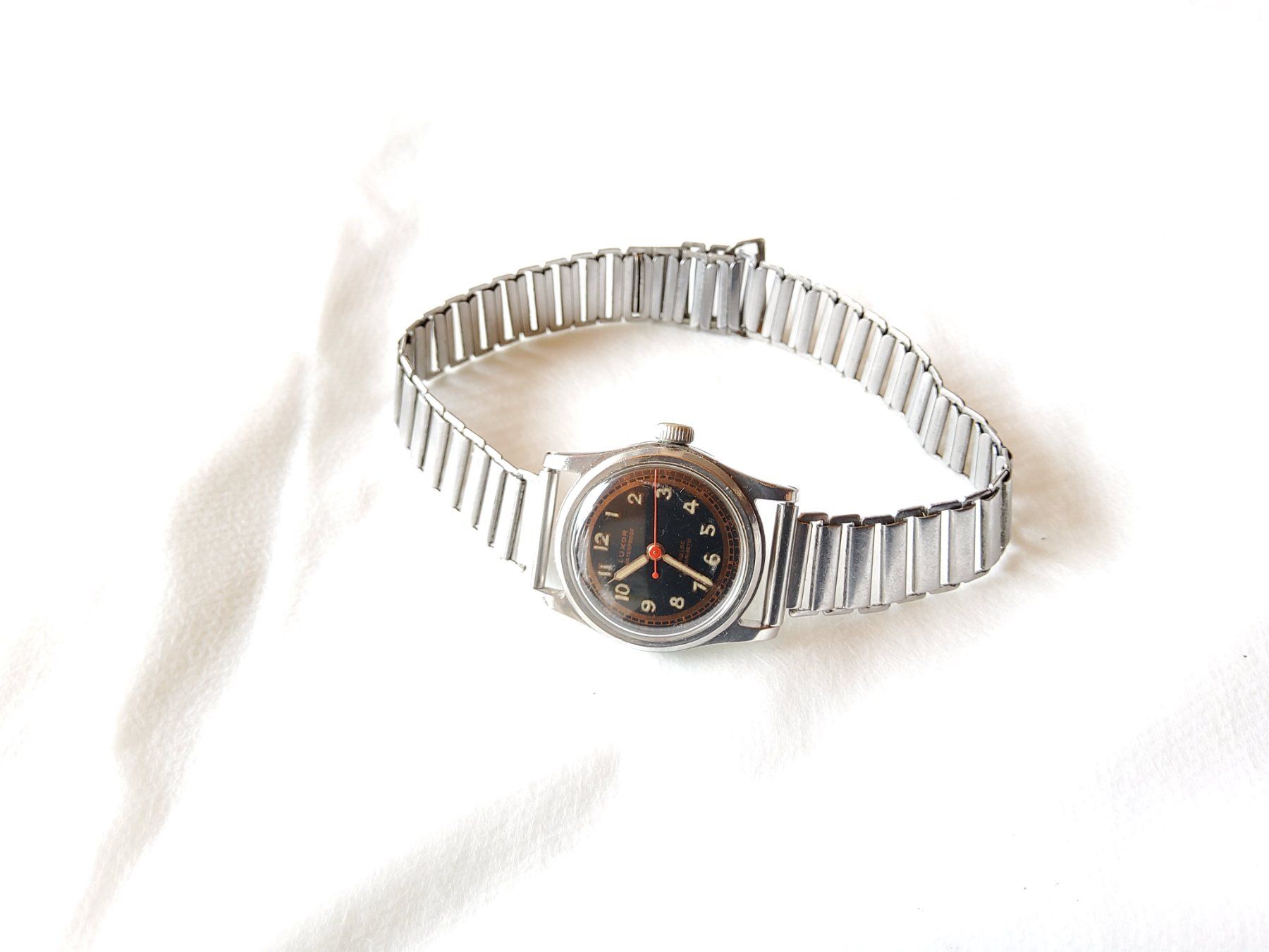 Luxor Orologi: Petite montre vintage Luxor  – Usato da Malleray venduto da Broc-Mo