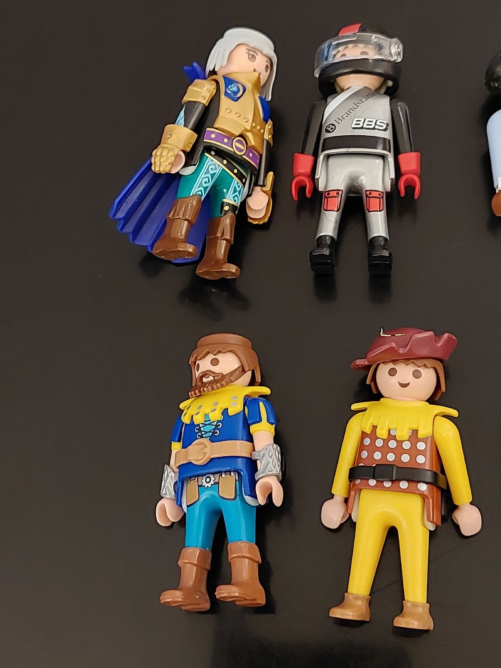 Playmobil Spielzeuge: 8 Playmobil  Männer  – Gebraucht aus Zetzwil von lanst08 2