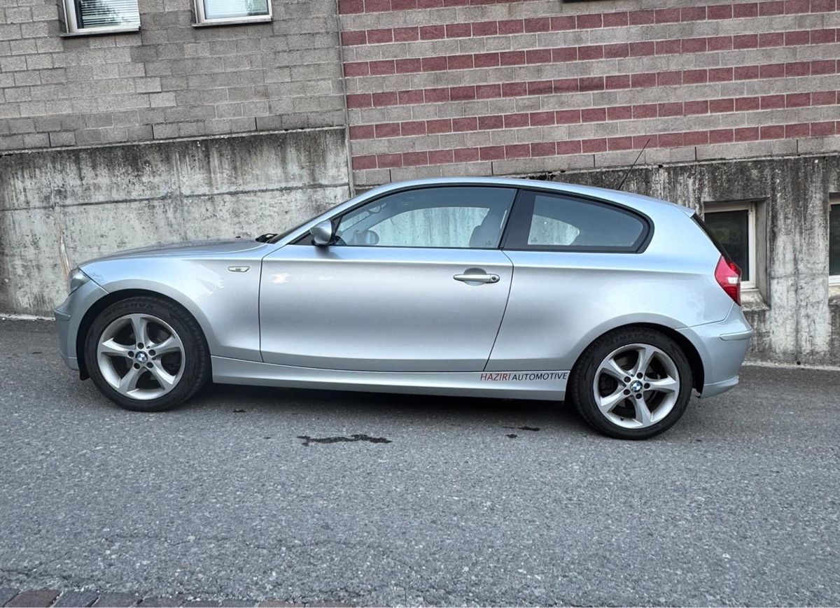 BMW Automobili: BMW 120i Automat  – Usato da Schaffhausen venduto da HR-Automotive 6