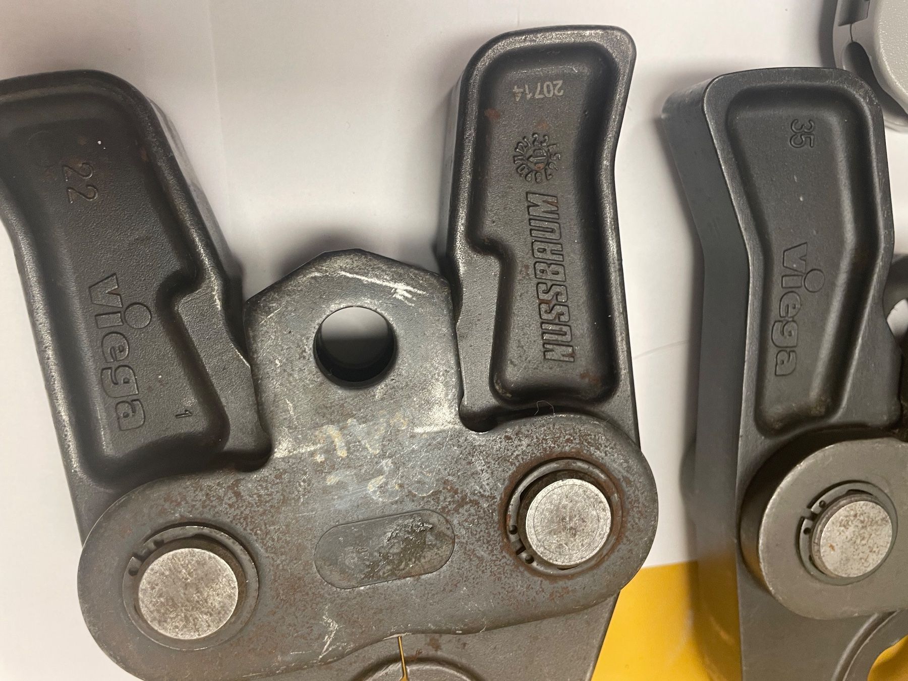 Geberit Tutte le macchine: Nussbaum Presswerkzeug  mit Pressbacken k.Geberit Mapress – Usato da Schötz venduto da Herbie 6