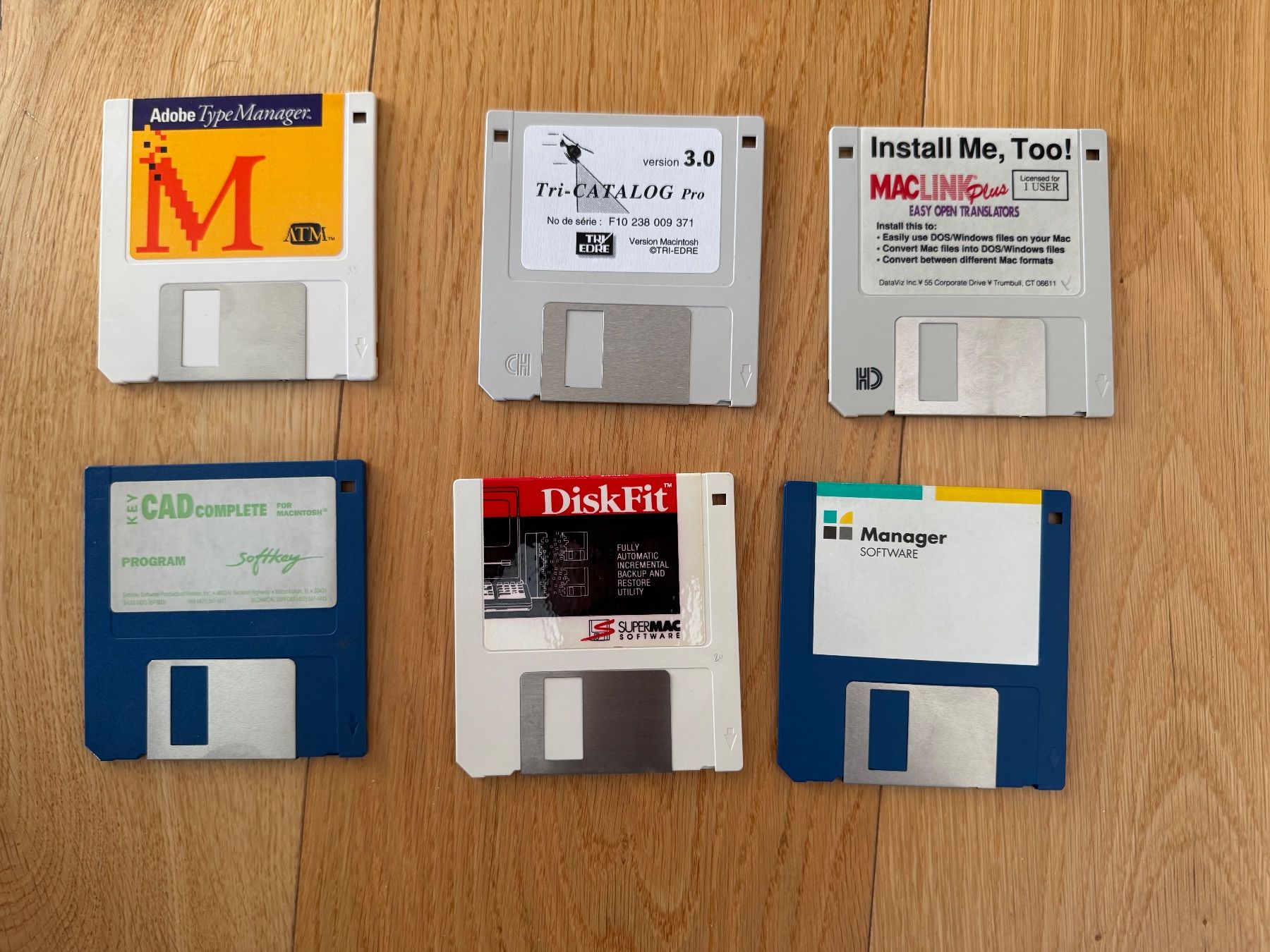 Apple PC: Lot de 6 disquettes (MacLinkPlus, DiskFit, etc.) – Usato da Genève venduto da Hollow