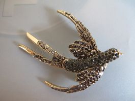Elegante  Brosche Schwalbe, goldfarben, Top !
