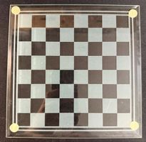 Élégant échiquier en verre