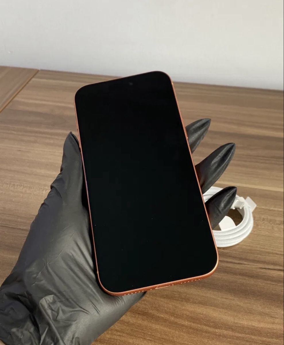 Apple Telefoni cellulari / Smartphones: iPhone 17 pro Max  512 gb – Nuovo (secondo la descrizione) da Rorbas venduto da vla_9mzl