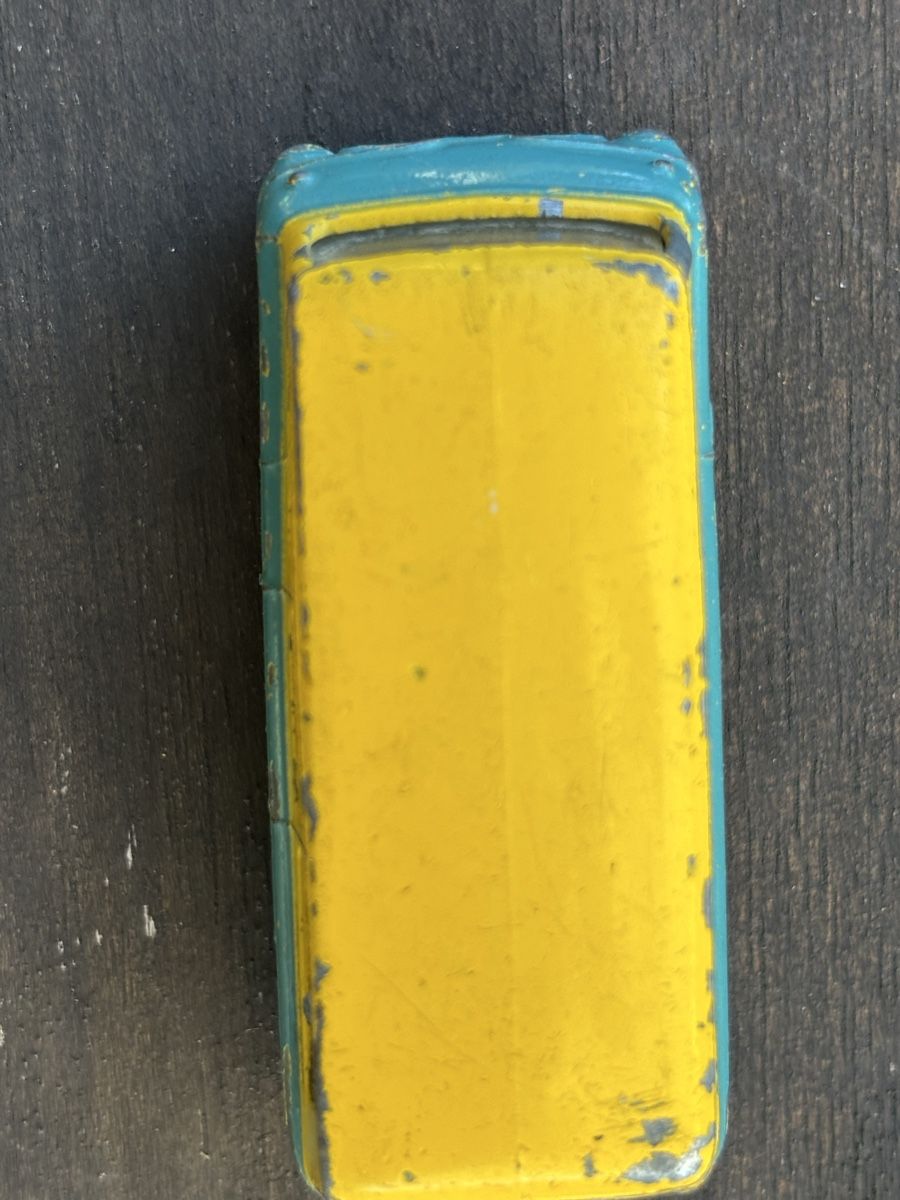 Modellini d'auto: Voiture vintage – Difettoso da Delémont venduto da vcx 3