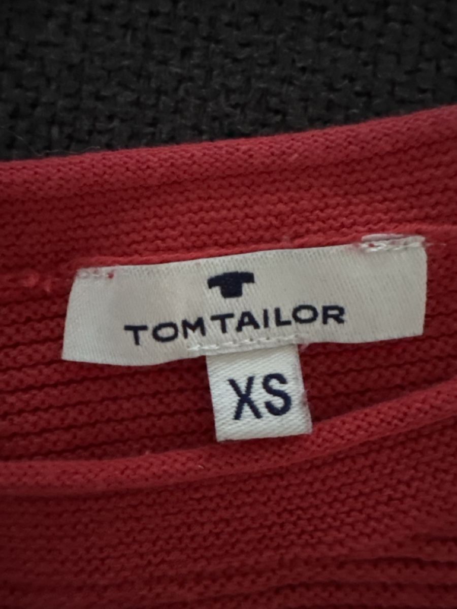 Tom Tailor Pullover & Sweatshirts: Tom Tailor Baumwoll-Pullover, XS, Top Zustand, Rot – Gebraucht aus Zürich von Rae0850 1