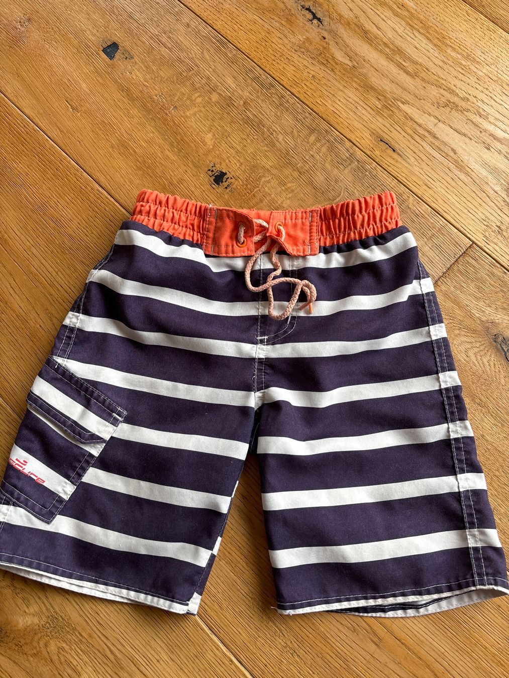 Pantaloni: Badehose Shorts Gr. 98 – Usato da Wilen b. Wil venduto da b-mountain