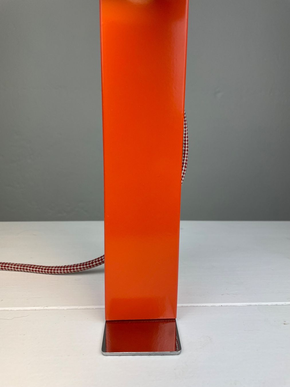 Lampade: Magnetic Eyeball Table Lamp – Usato da Genthod venduto da lightyear63 3