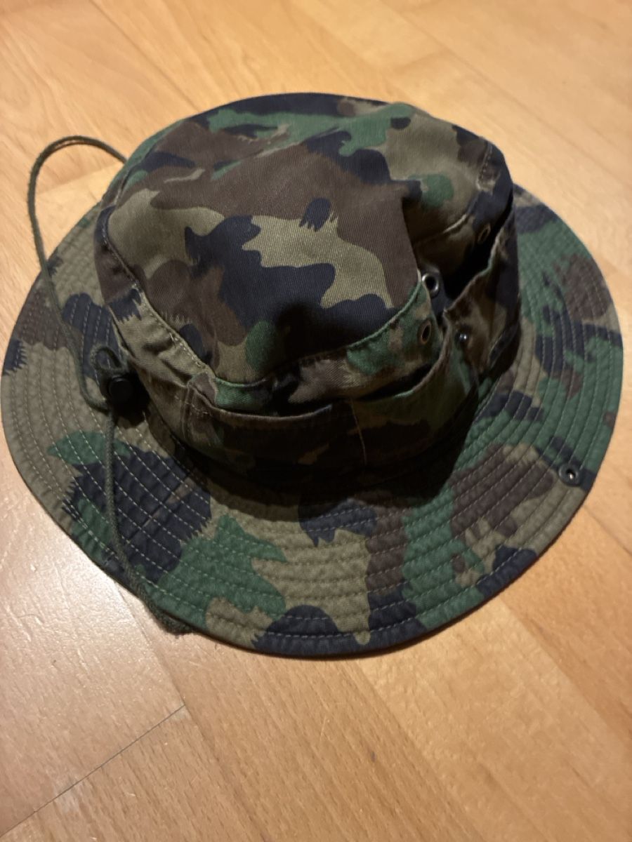 Schweizer Armee Hüte, Mützen & Caps: Original Schweizer Armee Aufklärer/Späher mutz, boonie hat – Gebraucht aus Schlosswil von Elias_Michel.05