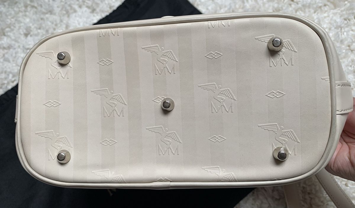 Maison Mollerus Taschen für Damen: Maison Mollerus Sion – Gebraucht aus Thal von Anina_1979 3