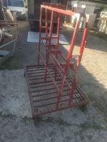 Transportgestell rollbar blockierbar