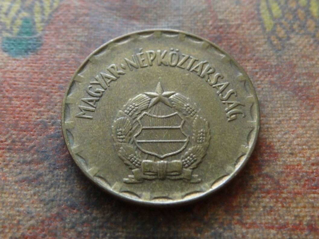 Tutti le monete: HONGRIE  2  Forint  1989 – Usato da Romanel-sur-Lausanne venduto da Swift13 1