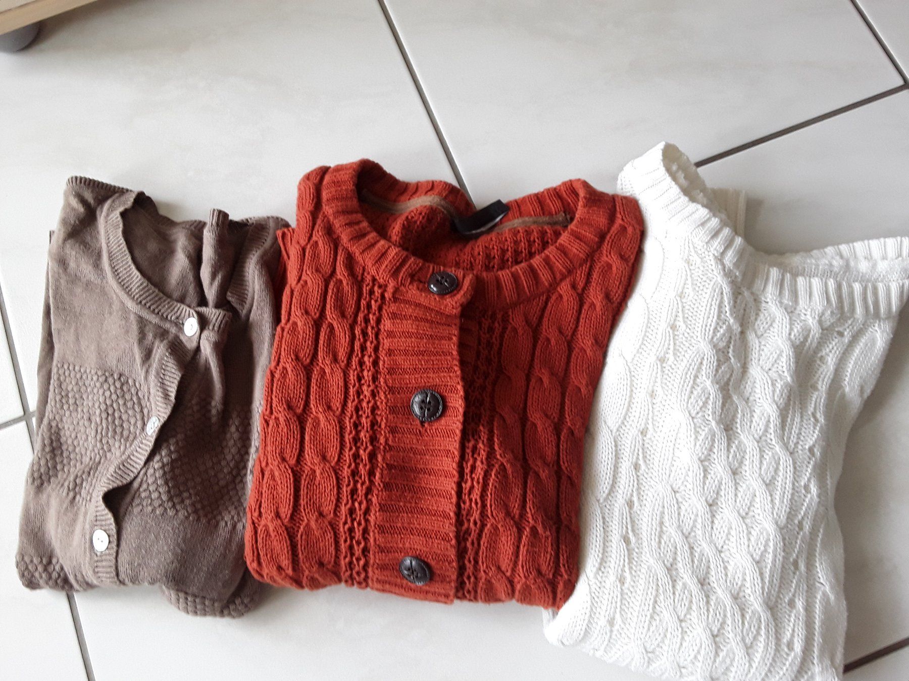 Lotti di vestiti: Kleiderpaket XS – Usato da Heimberg venduto da Samprof 8