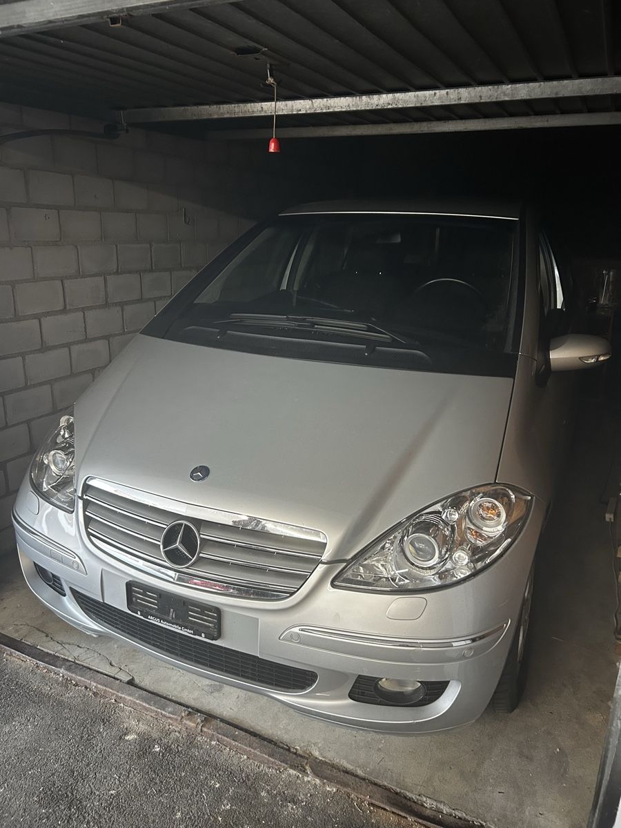 Mercedes-Benz Automobili: Mercedes Benz A 200 CDI – Difettoso da Arbon venduto da nathalie.18
