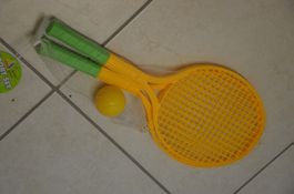 JEUX - SPIEL - NEU