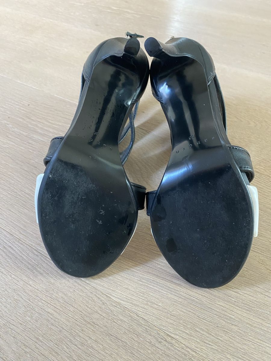 Sandro Damenschuhe: Neuwertige Pumps Marke Sandro Grösse 36 – Gebraucht aus Winkel von Flyhy2020 7