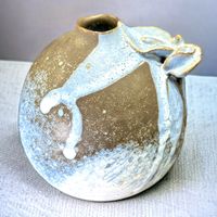 Vase en grés d'art émaillé motif végétal