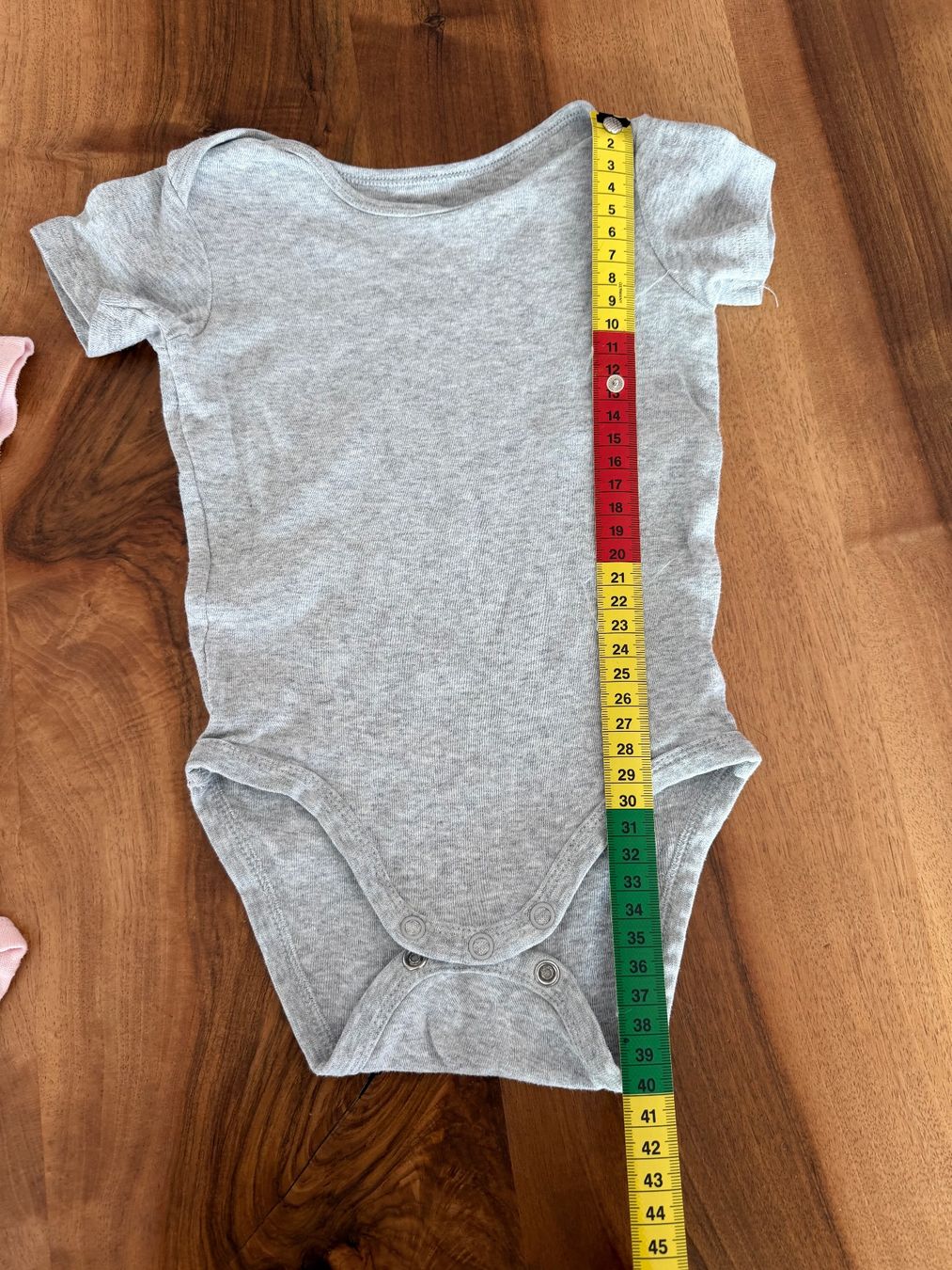 H&M Unterwäsche: 2 Kurzarm-Bodies, H&M, Grösse 74 – Gebraucht aus Haslen AI von s176 4