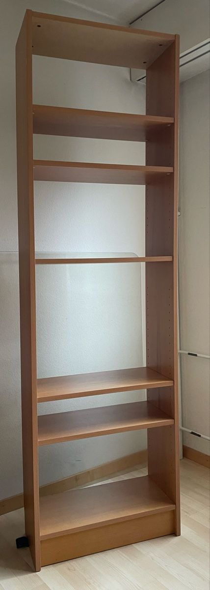 Scaffali: Bücherregal  5 Fächer guter Zustand – Usato da Luzern venduto da Laakea 1