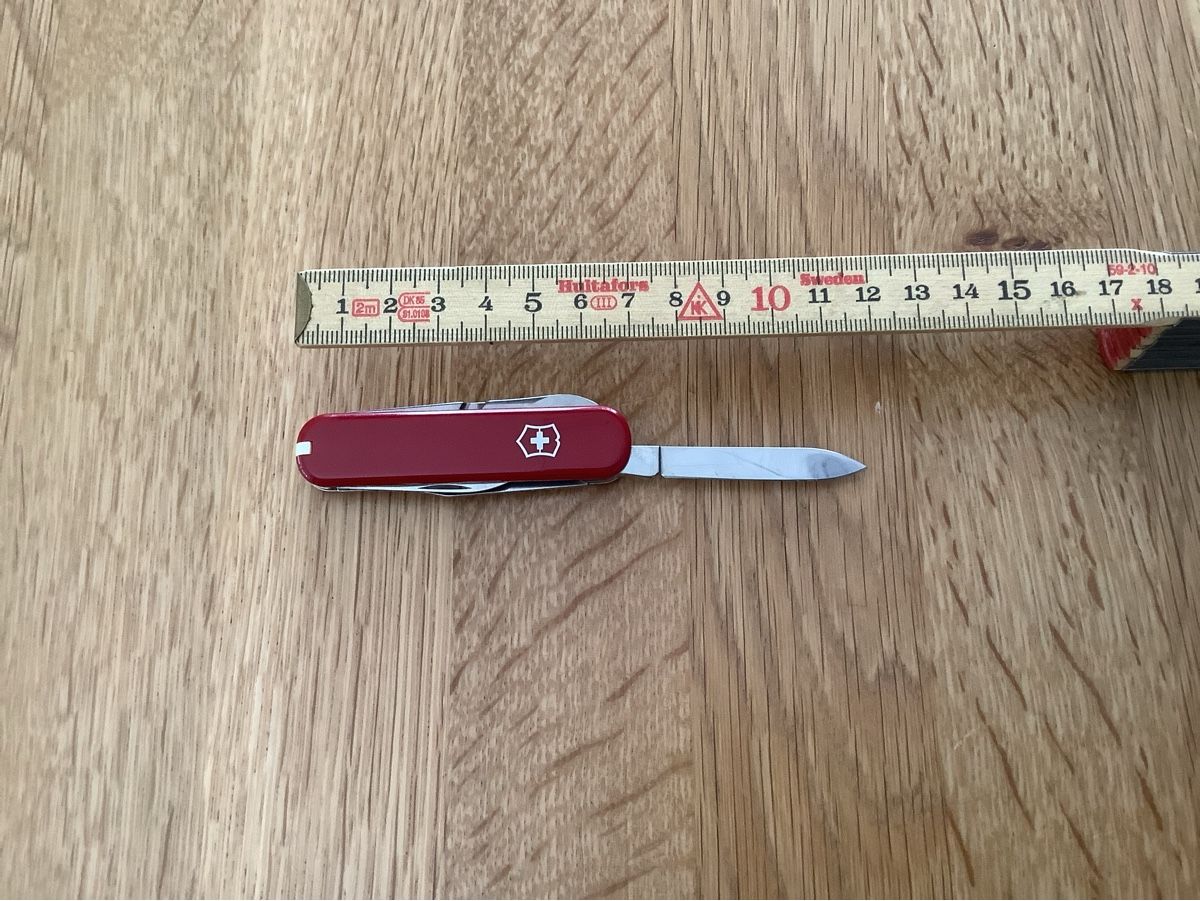 Victorinox Coltelli tascabile: Victorinox Taschenmesser neu  – Nuovo (secondo la descrizione) da Volketswil venduto da Antonio282 1