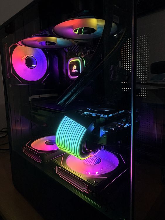 Pc Gamer noir (Neu (gemäss Beschreibung)) in Biel/Bienne für CHF 650 ...
