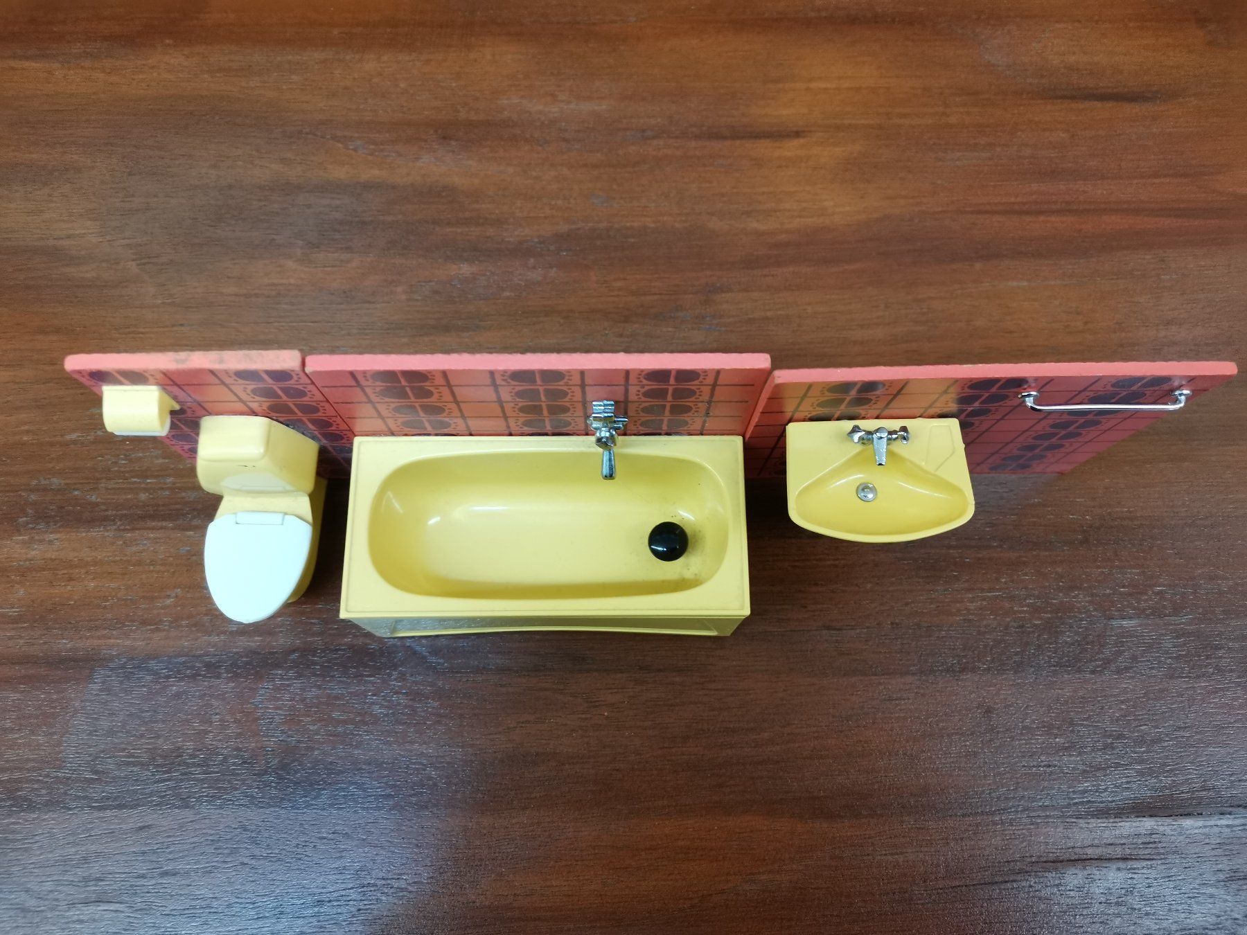 Spielzeuge: Lundby Badezimmer – Gebraucht aus Suhr von Brocki-Suhr 1