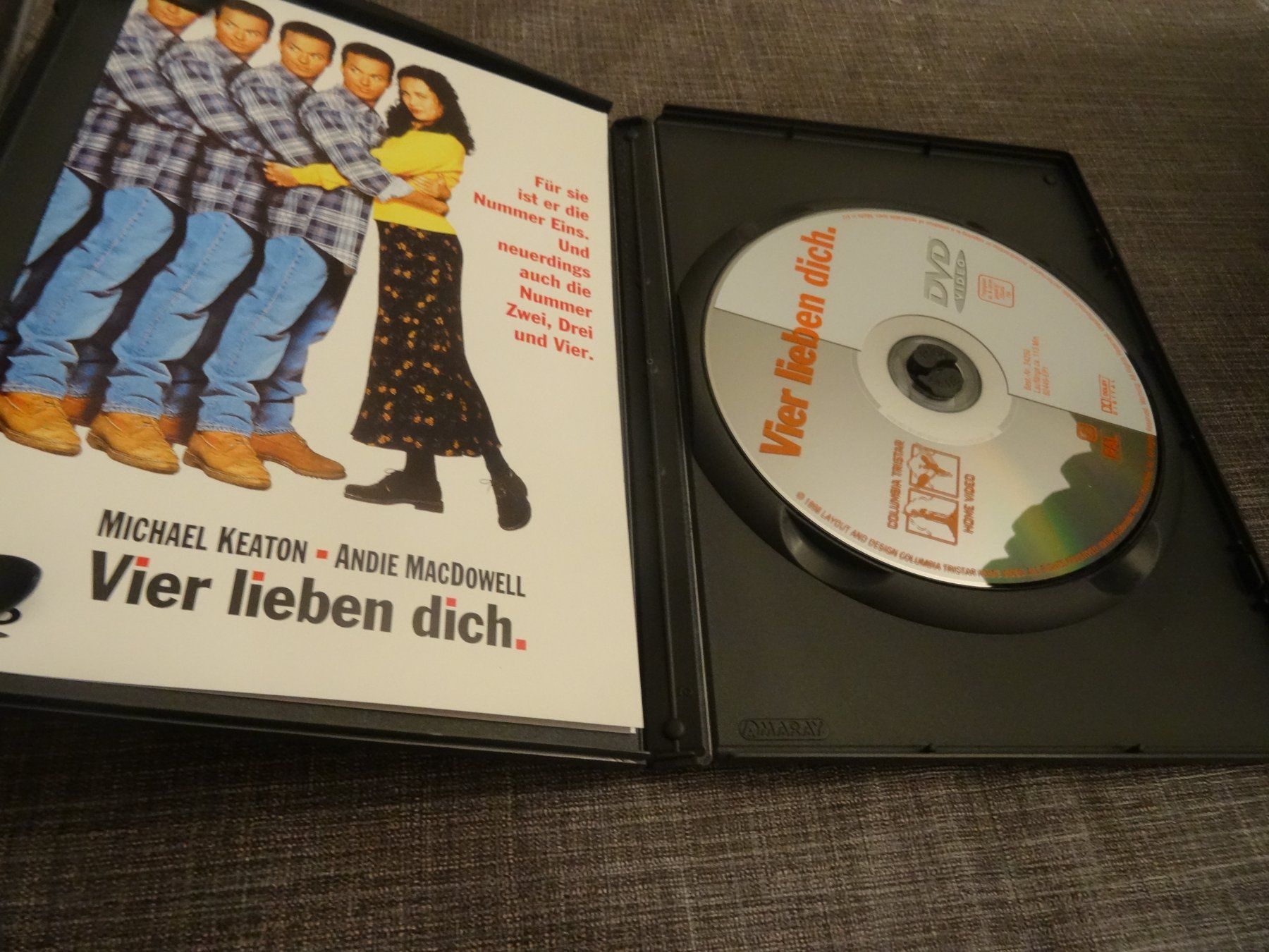 Alle DVDs: DVD Vier lieben dich, Michael Keaton – Gebraucht aus Olten von Disc-Verkauf 1