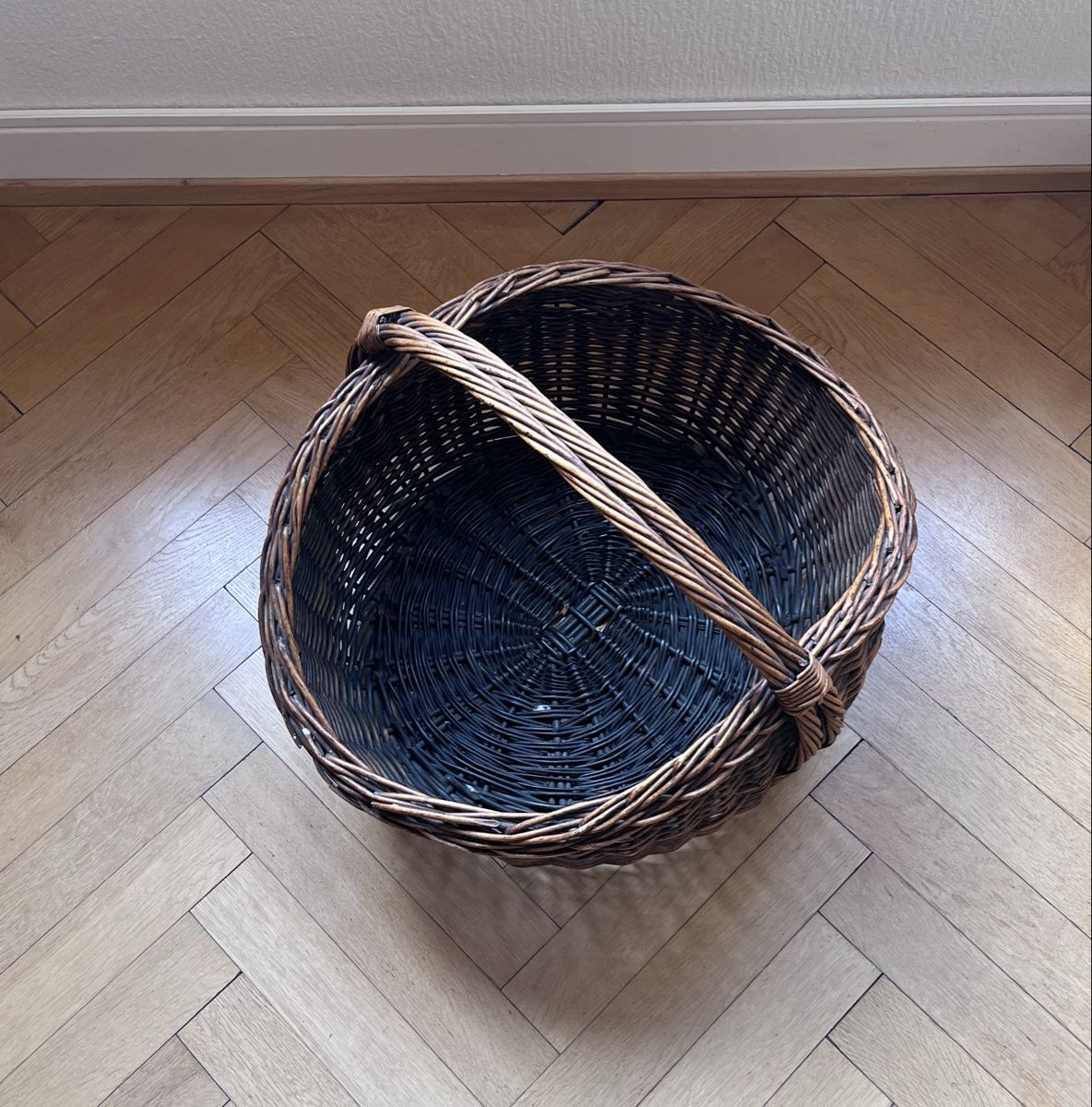 Altro per la casa: Vintage Weidenkorb XL – Usato da Basel venduto da Nath- 1