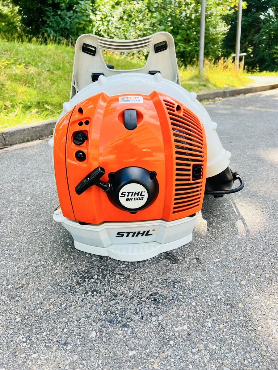 Stihl Laubbläser & Laubsauger: Laubbläser Stihl Br 600 – Gebraucht aus Urdorf von mas_5wfz