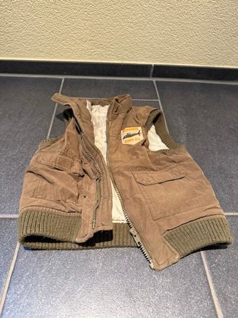 Jungen Gilet Grösse 104